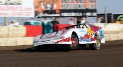 Finished car in action at 81 speedway